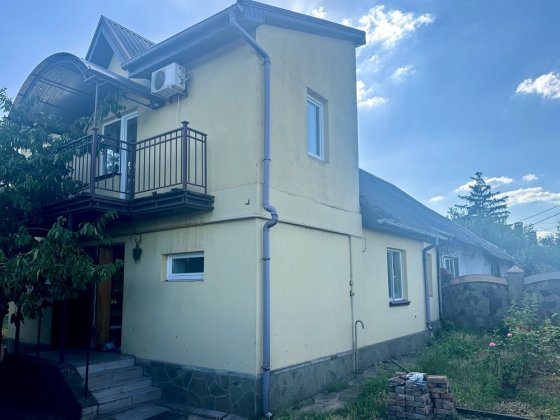 1/2 коттеджа, 2 эт, район Роковатой, ул Шахтерская Кривий Ріг