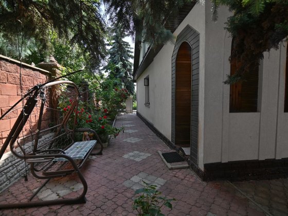 Окремий житловий будинок по вулиці Дарвіна, в м.Рівне Рівне