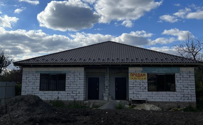 Дом на два хозяина р-н Металлургов - фото 1