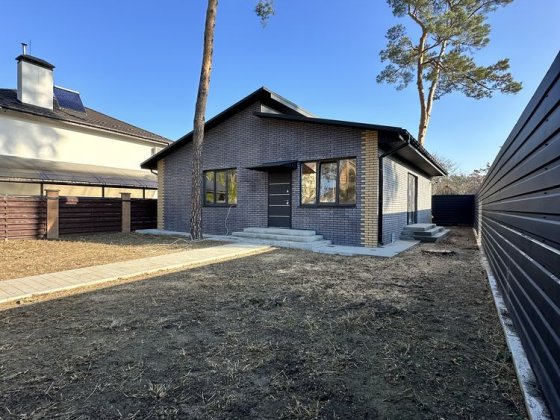 Продам кирпичный дом в Буче!Район ресторана Бистро Пекаря Буча