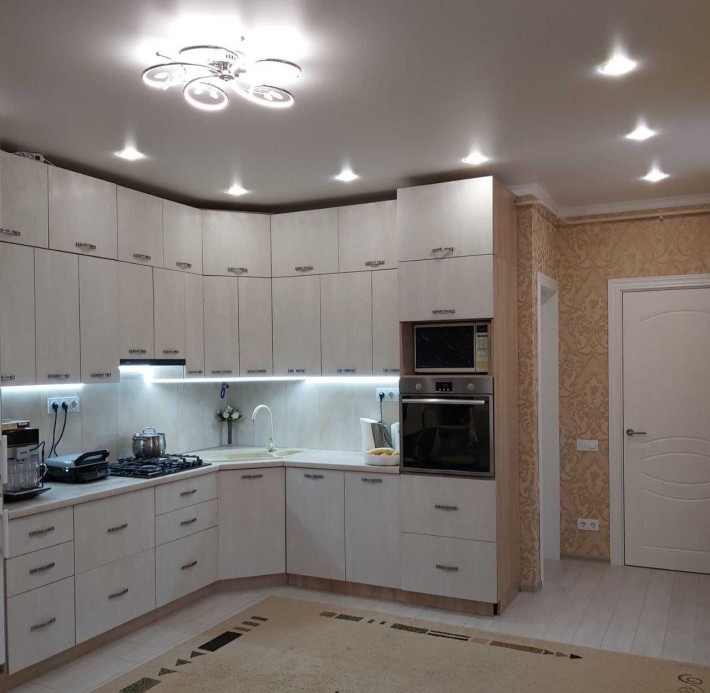 Продаж таунхауса з ремонтом в центрі Бучі - фото 1