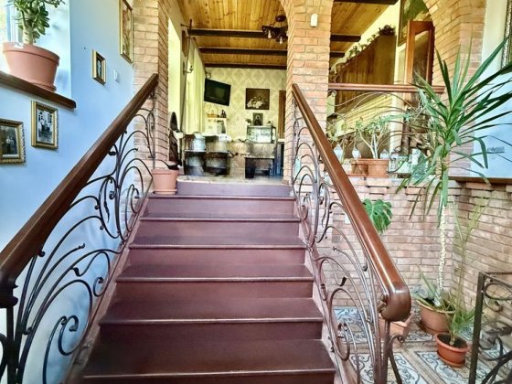 Будинок із банним комплексом і видом на річку 173 кв Кривий Ріг