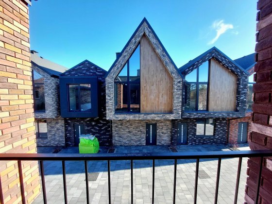 Акційний будинок у центрі міста! Вже готовий – можна починати ремонт! Ирпень