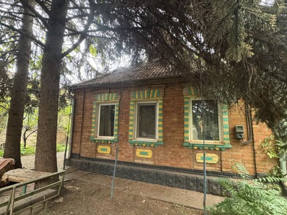 Продам дом в Центрально городском районе пер.Дежнева Кривий Ріг