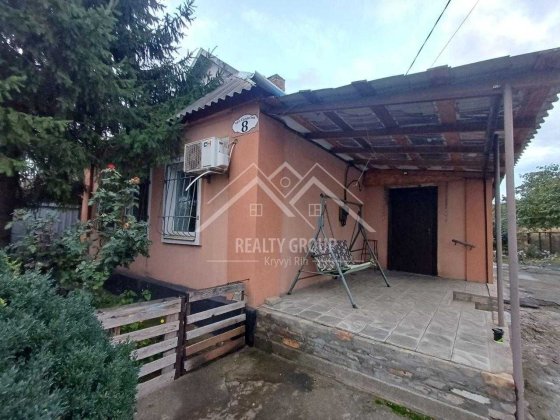 Продаж будинку в житловому стані вул. Солов'їна. Терміново ! Кривой Рог