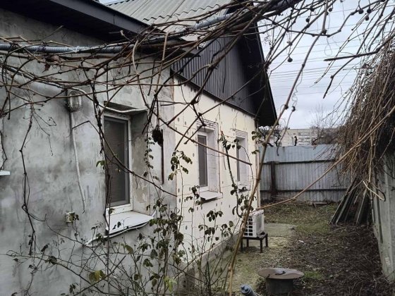 Затишний будинок, район Баси Суми