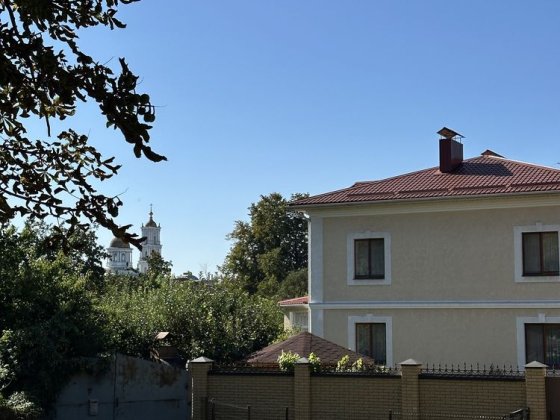 Продам дім на тихій вулиці в самому центрі Суми