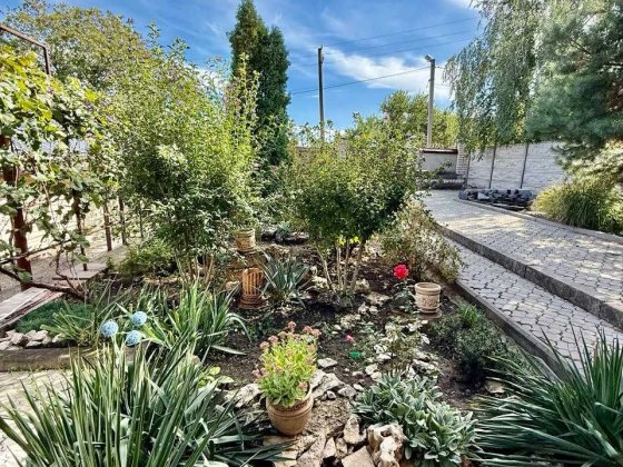 Продам Будинок з Банним Комплексом Номерами Альтанкою Кривий Ріг