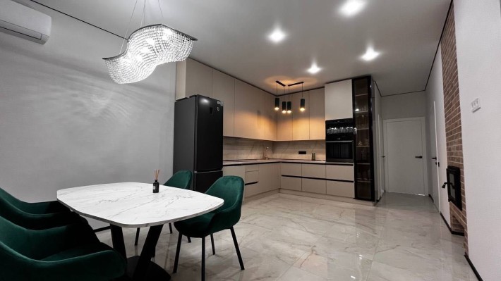 Продам котедж з ремонтом, р-н Льонокомбінату, 1.7 соток, 66м2 - фото 1