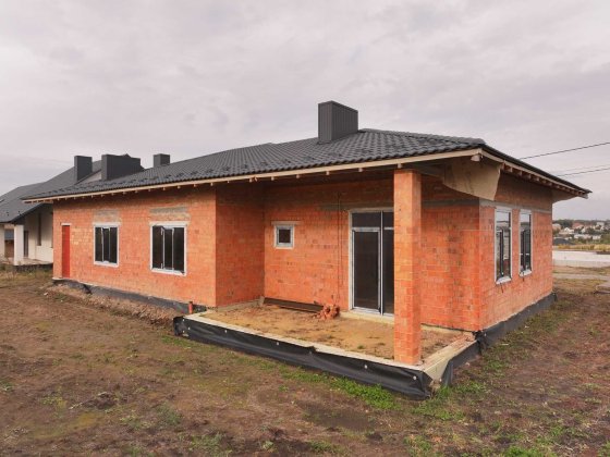 Продам будинок 180м2 на 8 сотках в Рівному, Район Спектруму (Райський) Ровно