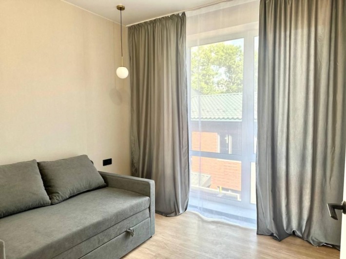 Елітний таунхаус з ремонтом та власним двором у центрі! - фото 1