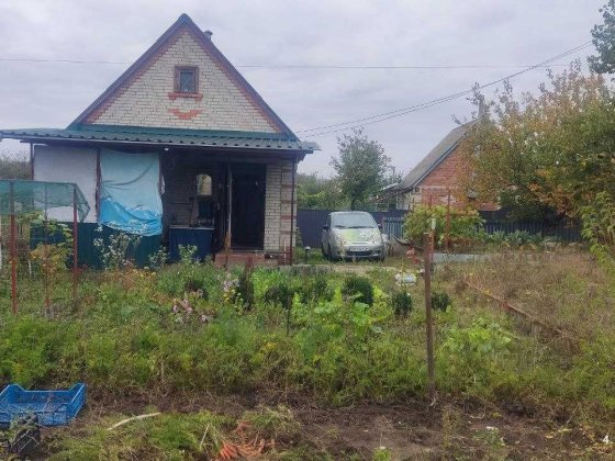 Продаю дачу, можно під жилий будинок. Суми
