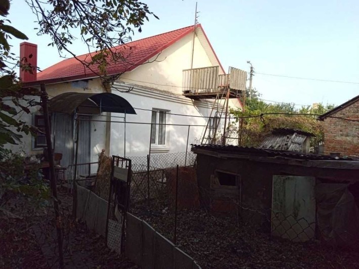 ₴ Продам 3-кімнатну частину будинку по вул.Погоринська - фото 1