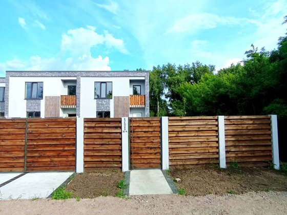 Будинк таунхаус 107м2+16 тераса, учас 3.8сот по ціні квартири Сумы