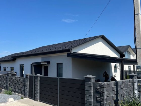 Продаж сімейного будинку Ровно