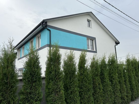 Продаж котеджа з підключеними місткими комунікаціями Рівне