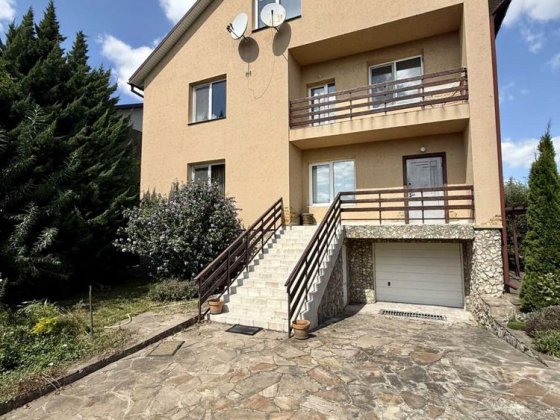 Продаж будинку р-н Гідропарку вул.Боженова Ровно