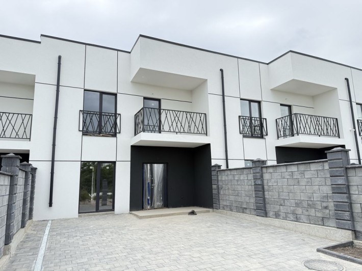 Котедж На Щасливому! Опалення! Підключені мережі! - фото 1