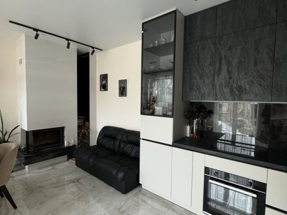 Котедж в районі Марлену Рівне