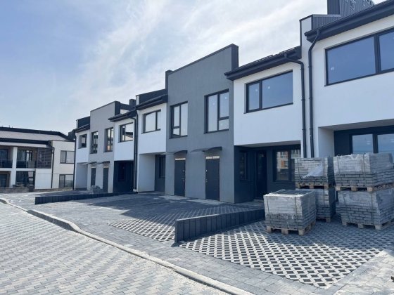 Продаж готового котеджу На Щасливому за ціною квартири! Ровно