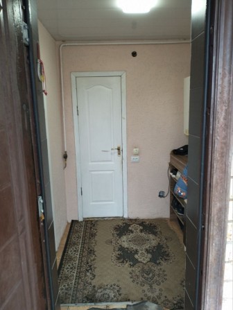 Продам частину будинку  в гарному районі - фото 1