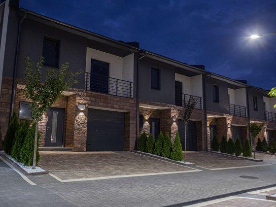 Продаж! Готовий ТАУНХАУС з гаражем Черновцы