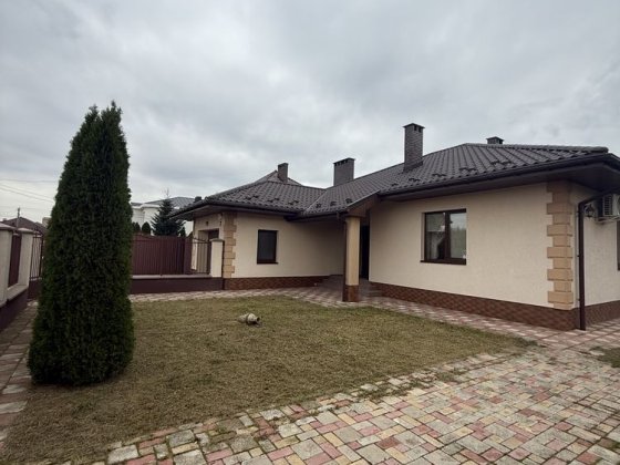 Продаж амереканки/Район Загорськоі/є оселя/є відновлення Ужгород