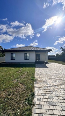 Продаж сучасного нового будинку з ремонтом - фото 1