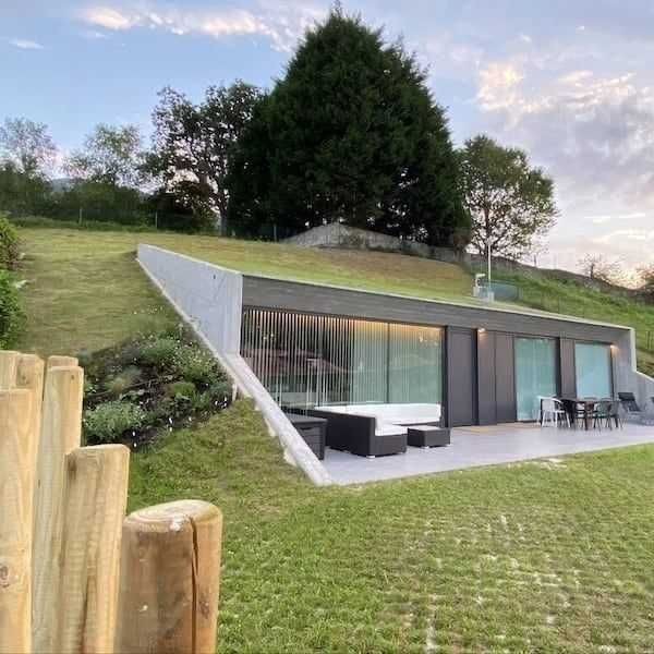 Продаж будинку під землею - фото 1