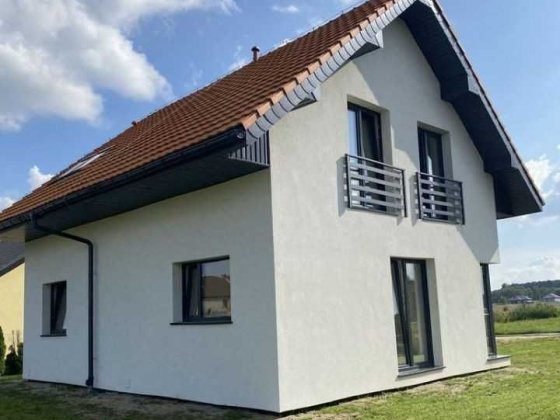 продаж будинку 135м2 з ремонтом під чистову Черновцы