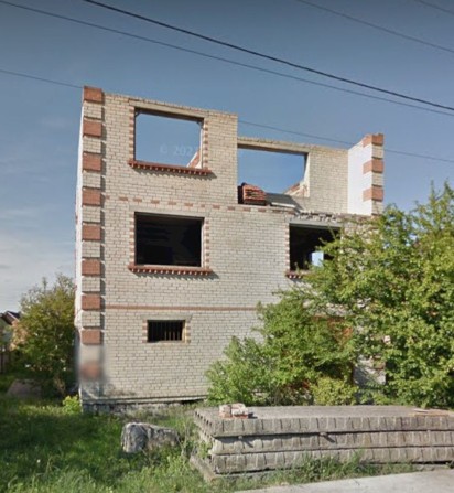 Незавершена коробка будинку в Червоних Горах - фото 1