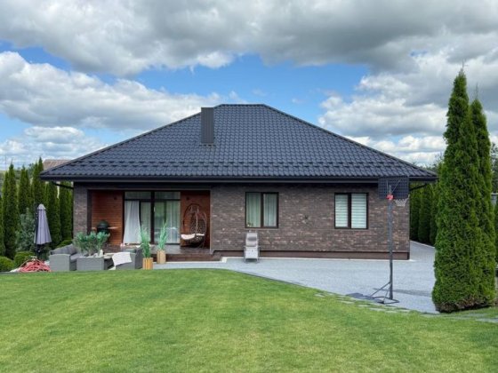 Будинок з ремонтом Рівне