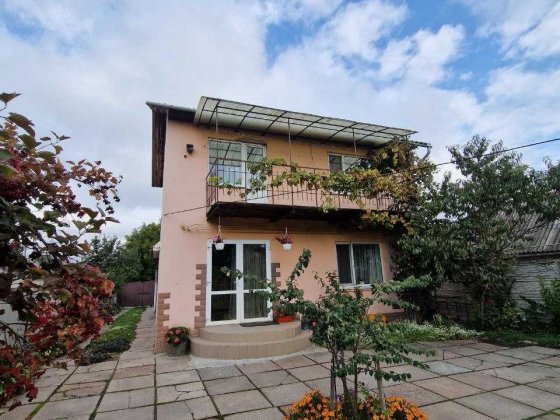 Частина будинку 129м2, вул. Довга, 10 соток Чернігів