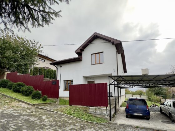 Продається будинок в Червоних Горах Рівне