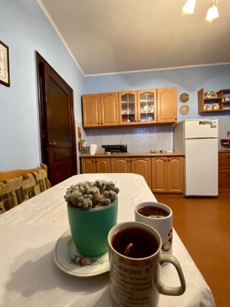 Капитальный дом в который вложена душа! Ремзавод. Продажа с мебелью! - фото 1