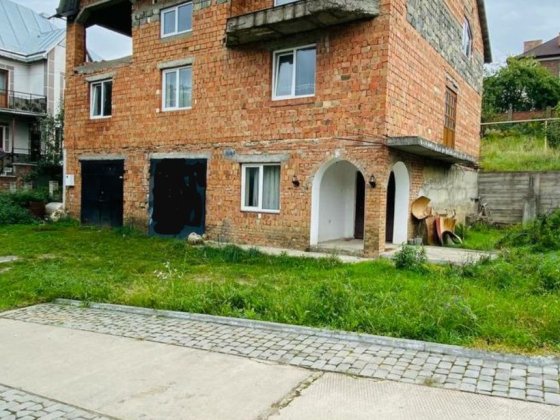 Будинок Руська-Гравiтон.ОБМiH Черновцы