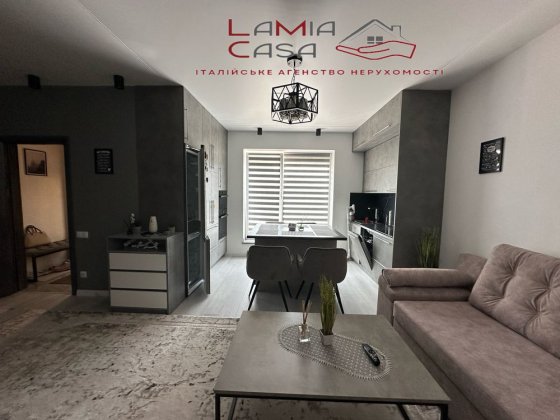 Продаж готового таунхауса з авторським ремонтом. Вул. Спортивна Чернівці