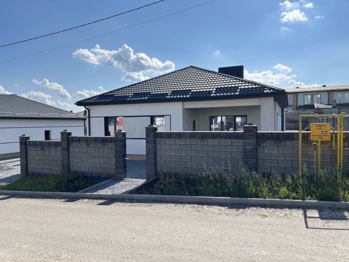 Продаж будинку з підключеними міськими комунікаціями - фото 1