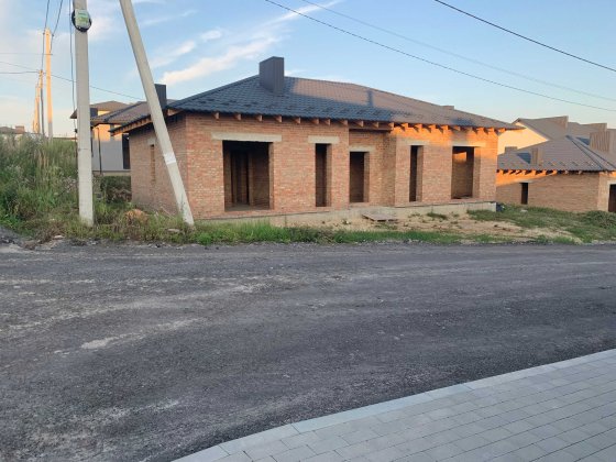 Американка з сучасним плануванням на етапі будівництва Масив макарова. Рівне