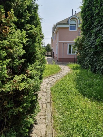 Продаж будинку близько центру Ужгорода - фото 1