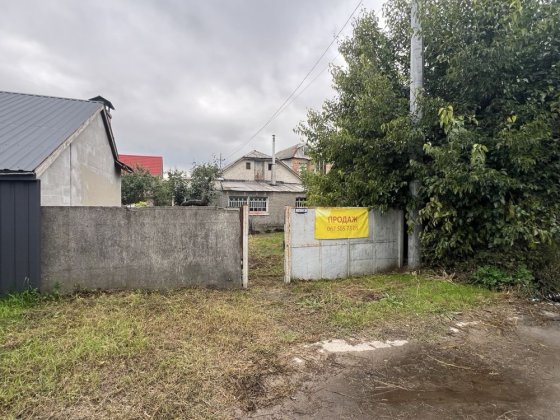 Продаж без % будинку в Бортничах біля лісу і озера під ремонт Киев
