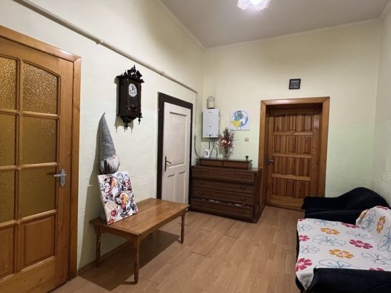 Продам напівособняк поруч з центром Ужгород