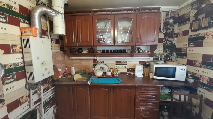 Продам частину будинку. - фото 1