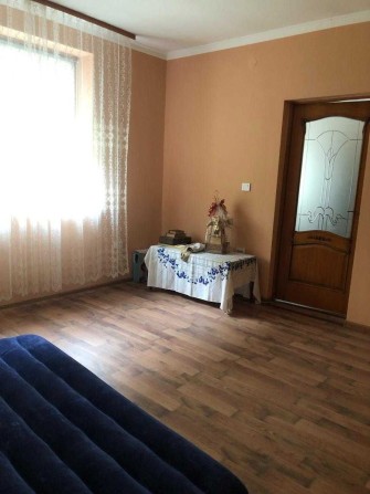 Р-н площі Лаборця! Будинок під житло або комерцію. - фото 1