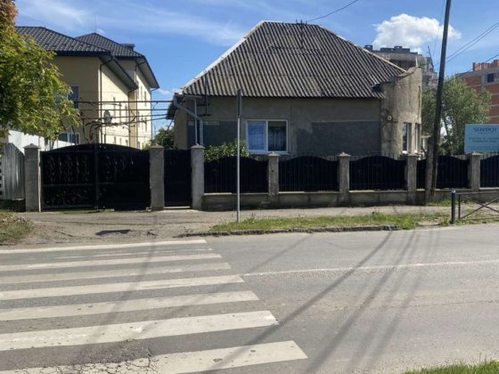 Продаж кутового будинку м.Ужгород вул.Загорська Ужгород