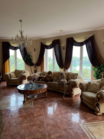 ПРОДАЖ. Заміський будинок,маєток .Слобода , біля води. Поряд Черкаси - фото 1