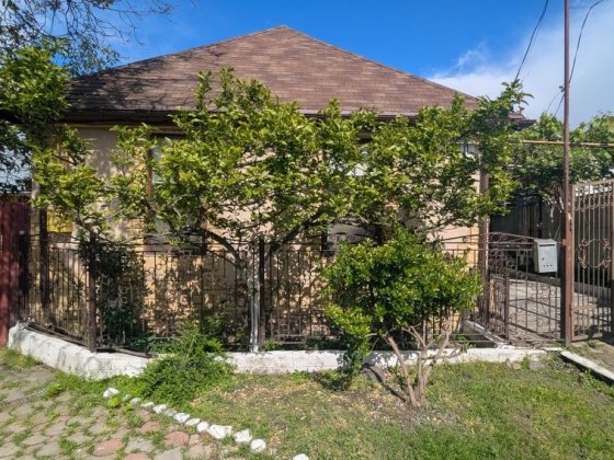 Продаж будинок по вул Українській Ужгород