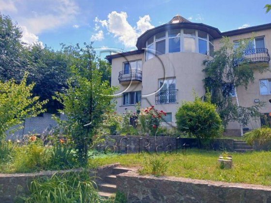 Продаж будинку 568кв.Солом’янський р-н вул.Нечуя-Левицького/Деміївська Киев