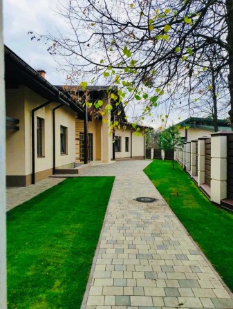 БЕЗ КОМІСІЇ, готовий будинок 655м2 під чистову, на ділянці 12 соток - фото 1