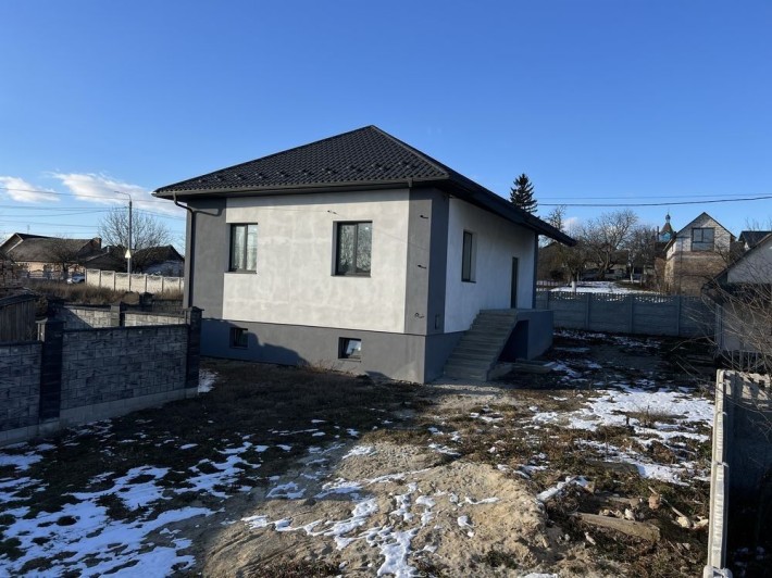 Продаж будинку на щасливому, ділянка 7 сот. - фото 1